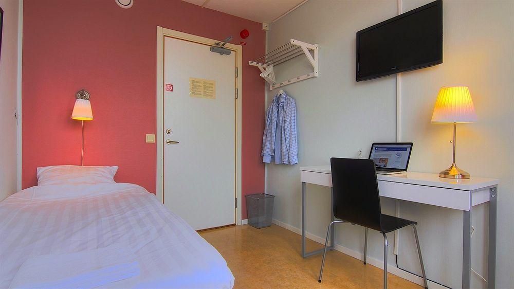 Masthuggsterrassens Hostel Gothenburg Exterior photo