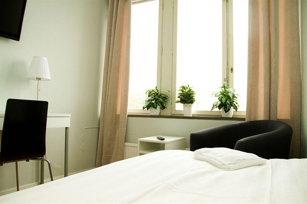 Masthuggsterrassens Hostel Gothenburg Exterior photo