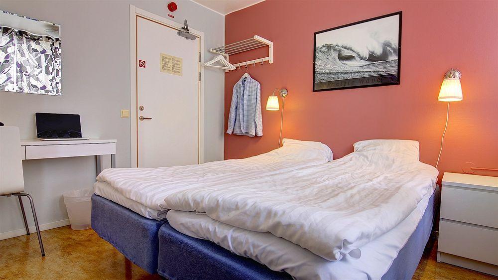Masthuggsterrassens Hostel Gothenburg Exterior photo